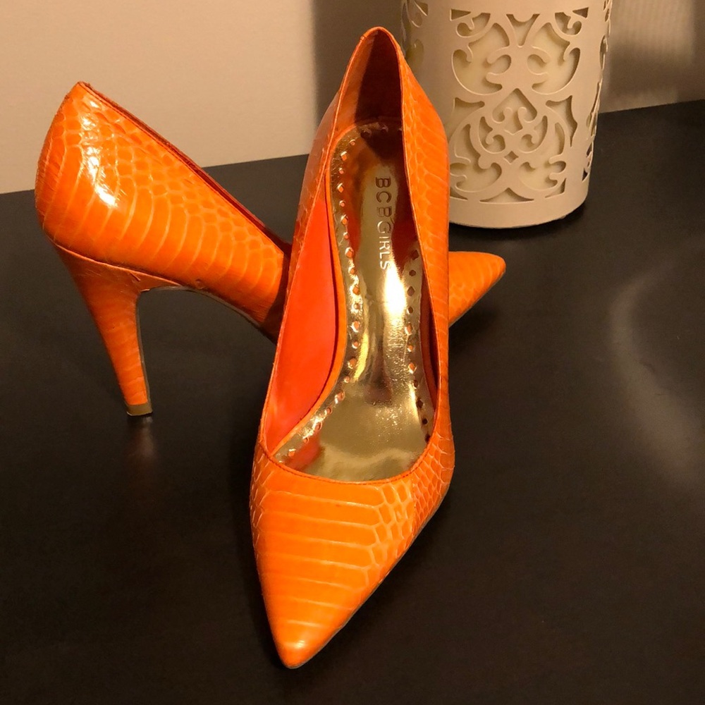 BCBG orange heels
